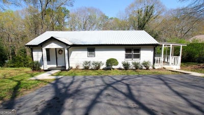 /international/us/899-e-doyle-street-toccoa-ga-110106848694/