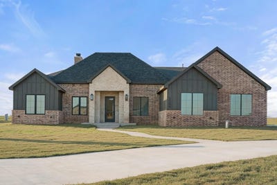 /international/us/1154-e-hayes-street-new-home-tx-110110014325/