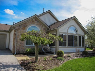 /international/us/584-crossings-circle-tallmadge-oh-110107433850/