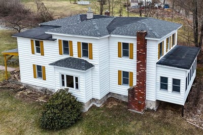 /international/us/825-newtown-hill-road-mansfield-pa-110101168141/