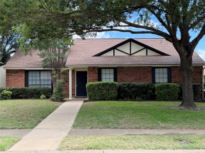 /international/us/404-whitney-street-cedar-hill-tx-110108874241/