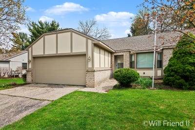 /international/us/15-skyline-circle-nw-grand-rapids-mi-110107611910/