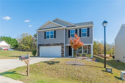 /international/us/109-carriage-cove-circle-mocksville-nc-110103327475/