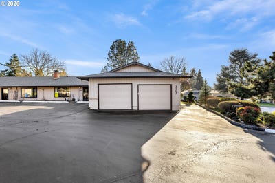 /international/us/3702-ne-45th-st-vancouver-wa-110106075677/