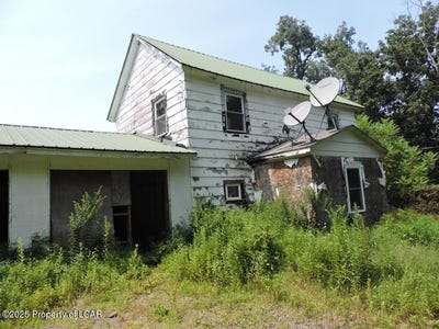 /international/us/590-sunshine-road-shickshinny-pa-110101422390/