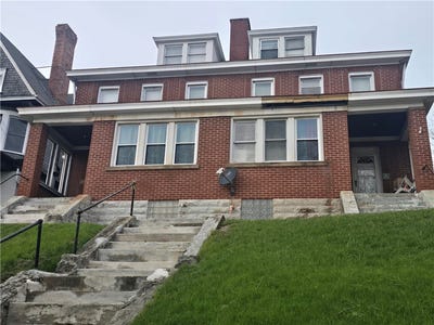 /international/us/1029-brownsville-rd-carrick-pa-110106727684/