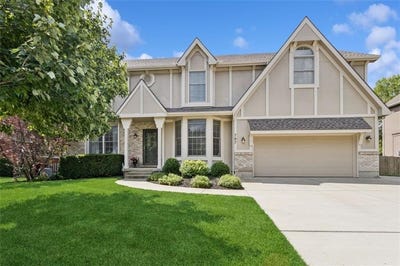 /international/us/707-cottonwood-drive-lansing-ks-110100946575/