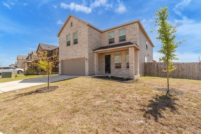 /international/us/401-briarfield-dr-seguin-tx-110108344283/