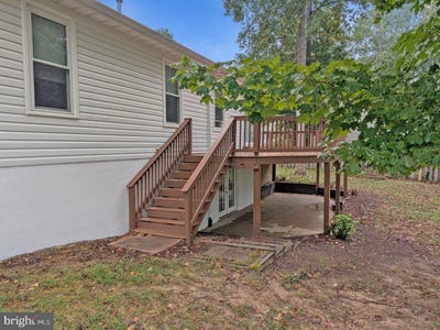 /international/us/6501-royal-oaks-drive-fredericksburg-va-110108383510/