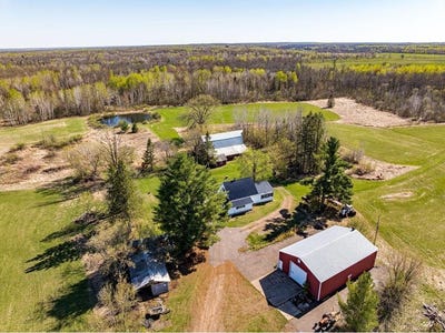 /international/us/12500-county-road-41-willow-river-mn-110108745097/