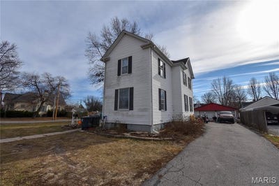 /international/us/500-w-1st-south-street-mount-olive-il-110105107086/
