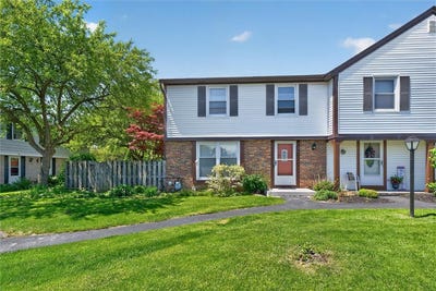/international/us/51-springwood-drive-webster-ny-110108852365/