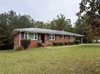 /international/us/1108-wagstaff-lane-scottsburg-va-110120452418/