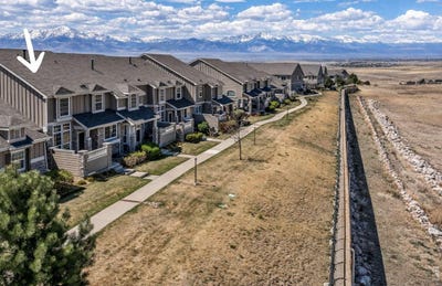 /international/us/4740-raven-run-broomfield-co-110107209575/