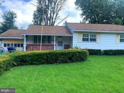 /international/us/729-holly-lane-westampton-nj-110101115781/