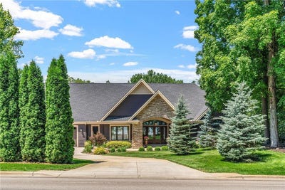 /international/us/3935-county-road-44-minnetrista-mn-110100976589/
