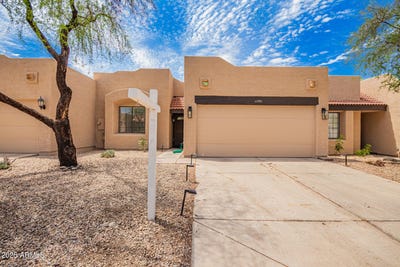 /international/us/11751-e-becker-lane-scottsdale-az-110101038456/