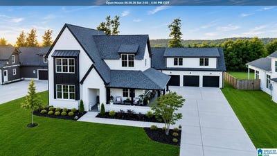 /international/us/4612-brexton-street-trussville-al-110108391681/