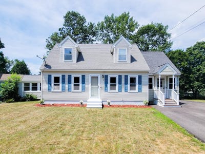 /international/us/12-linden-street-hudson-nh-110100946763/