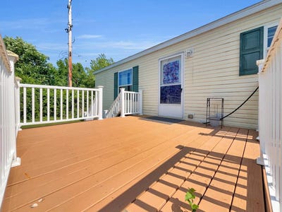 /international/us/21-highland-terrace-white-lake-mi-110109850835/