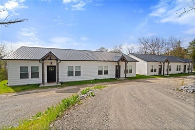 /international/us/4041-state-route-414-hector-ny-110097599392/
