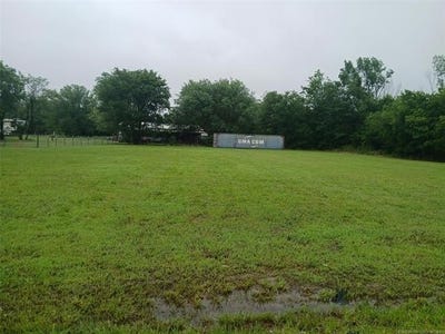 /international/us/e-shawnee-avenue-nowata-ok-110099976751/