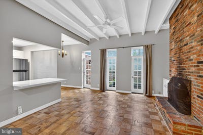 /international/us/1227-park-avenue-baltimore-md-110108357065/
