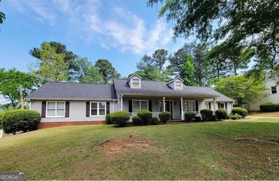 /international/us/1804-1st-street-lanett-al-110120037731/