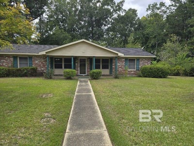 /international/us/104-rosemary-avenue-brewton-al-110101498991/?lang=en