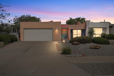 /international/us/5505-amigo-way-ne-albuquerque-nm-110108575942/