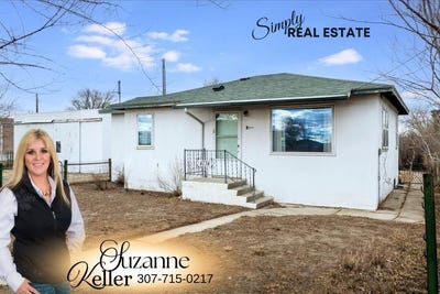 /international/us/4734-hope-road-torrington-wy-110104955605/