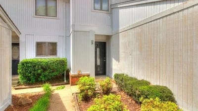 /international/us/3212-meadow-avenue-norman-ok-110101258889/