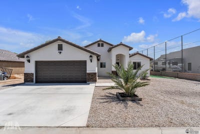/international/us/28381-canal-ave-wellton-az-110099154506/