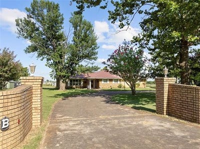 /international/us/6892-meridian-road-ardmore-ok-110109609457/