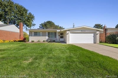 /international/us/9434-patton-street-livonia-mi-110107604534/