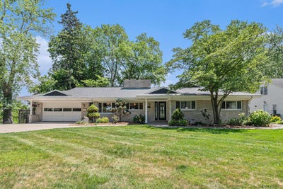 /international/us/2507-riverwood-terrace-st-joseph-mi-110100409948/