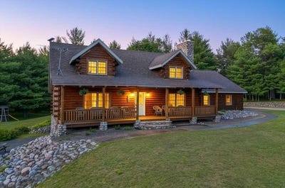 /international/us/12084-up-north-ln-crivitz-wi-110108986105/
