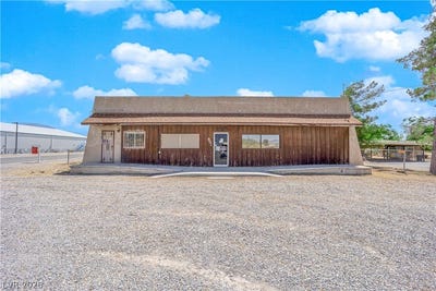 /international/us/601-west-street-pahrump-nv-110108448868/