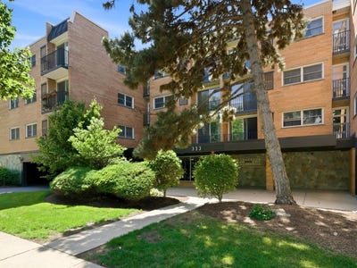 /international/us/333-s-east-avenue-oak-park-il-110108412415/