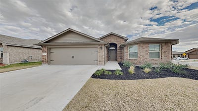 /international/us/8304-burma-drive-fort-worth-tx-110108508121/