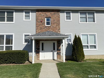 /international/us/57-carriage-path-s-milford-ct-110107382308/