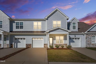 /international/us/3206-carriden-drive-fayetteville-nc-110097967993/