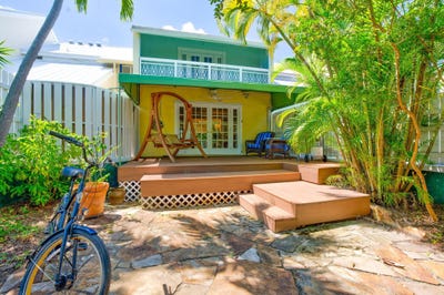 /international/us/3365-flagler-avenue-key-west-fl-110119656006/