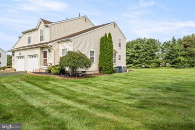 /international/us/435-longfellow-drive-williamstown-nj-110119912033/