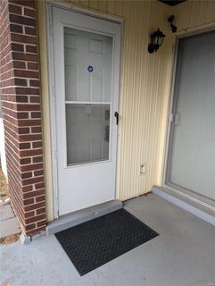 /international/us/7594-hazelcrest-drive-hazelwood-mo-110095636743/