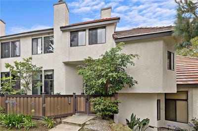 /international/us/4474-emerald-street-torrance-ca-110108664026/
