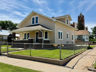 /international/us/310-e-4th-st-colby-ks-110108475186/