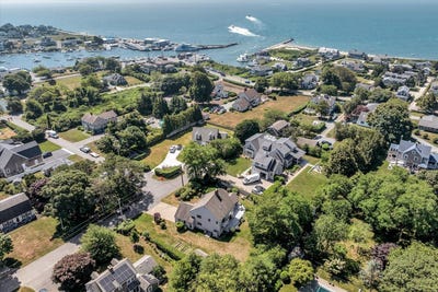 /international/us/89-belvidere-road-falmouth-ma-110109569112/
