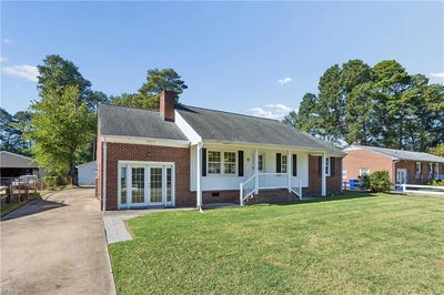 /international/us/7-fawn-lane-newport-news-va-110120457438/
