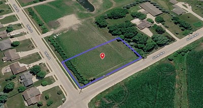 /international/us/sunner-ave-28th-street-spirit-lake-ia-110102188906/
